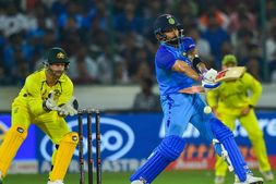 IND vs AUS 3rd T20: ಸೂರ್ಯಕುಮಾರ್ ಯಾದವ್, ಕೊಹ್ಲಿ ಅರ್ಧಶತಕ, ಆಸ್ಟ್ರೇಲಿಯಾ ವಿರುದ್ಧ ಸರಣಿ ಜಯಿಸಿದ ಟೀಂ ಇಂಡಿಯಾ