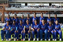 Ind vs Eng 3rd ODI: ಇಂಗ್ಲೆಂಡ್ ವಿರುದ್ಧ ಲಾರ್ಡ್ಸ್‌ ಅಂಗಳದಲ್ಲಿ ಭಾರತದ ವನಿತೆಯರಿಗೆ ಐತಿಹಾಸಿಕ ಜಯ, ಸರಣಿ ಕ್ಲೀನ್ ಸ್ವೀಪ್