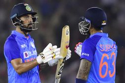 IND vs AUS: ರೋಹಿತ್-ಕೊಹ್ಲಿ ನಂತರ ಈ ಸಾಧನೆ ಮಾಡಿದ 3ನೇ ಭಾರತೀಯ ಕೆಎಲ್ ರಾಹುಲ್