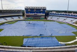 IND vs SA 2nd ODI: ಎಂಎಸ್ ಧೋನಿ ತವರಿನಂಗಳದಲ್ಲಿನ ಪಂದ್ಯಕ್ಕೂ ಮಳೆ ಕಾಟ; ಹವಾಮಾನ ವರದಿ ಏನಿದೆ?
