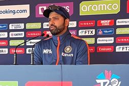 India Vs Pakistan : ಪಾಕಿಸ್ತಾನದ ಬೌಲಿಂಗ್ ಬಗ್ಗೆ ನಾಯಕ ರೋಹಿತ್ ಶರ್ಮಾ ಹೇಳಿದ್ದೇನು ಗೊತ್ತಾ?