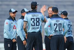 Aus Vs Eng T20: ರನ್ ಗಳಿಸದಿದ್ದರೂ ಈ ಆಟಗಾರ ತಂಡದಲ್ಲಿರಬೇಕು ಎಂದ ಮೊಯಿನ್ ಅಲಿ