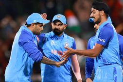 IND vs BAN: ಮಳೆ-ಬಾಧಿತ ಪಂದ್ಯದಲ್ಲಿ ಭಾರತಕ್ಕೆ ರೋಚಕ ಜಯ; ಸೆಮಿಸ್ ದಾರಿ ಸುಗಮ