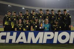 IND W vs AUS W: 54 ರನ್‌ಗಳ ಭರ್ಜರಿ ಜಯ ಸಾಧಿಸಿದ ಆಸ್ಟ್ರೇಲಿಯಾ, 4-1 ರಲ್ಲಿ ಸರಣಿ ವಶಕ್ಕೆ