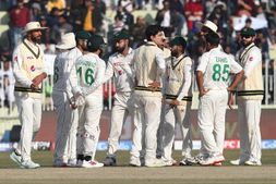 Pak vs Eng: ಸೋಲಿನ ಬೆನ್ನಲ್ಲೇ ಪಾಕಿಸ್ತಾನಕ್ಕೆ ಮತ್ತೊಂದು ಆಘಾತ, ಎರಡನೇ ಟೆಸ್ಟ್‌ನಿಂದ ಪ್ರಮುಖ ಬೌಲರ್ ಹೊರಕ್ಕೆ