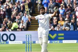 IND vs BAN 1st Test: ಧೋನಿ ನಂತರ ಈ ಸಾಧನೆಗೈದ 2ನೇ ಭಾರತೀಯ ವಿಕೆಟ್ ಕೀಪರ್ ರಿಷಭ್ ಪಂತ್