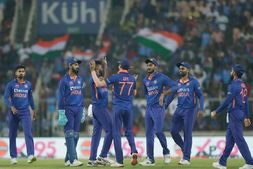 IND vs SL 3rd ODI: ಈ ದಾಖಲೆ ಮಾಡಿದ ವಿಶ್ವದ ಮೊದಲ ತಂಡ ಟೀಂ ಇಂಡಿಯಾ!