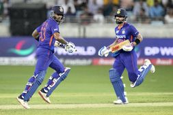 ICC T20I Team of 2022 : ಕೊಹ್ಲಿ, ಸೂರ್ಯ, ಪಾಂಡ್ಯಗೆ ಸ್ಥಾನ: ಉಳಿದಂತೆ ಸ್ಥಾನ ಪಡೆದ ಆಟಗಾರರು