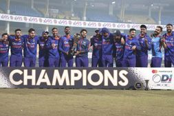 IND vs NZ: ಕಿವೀಸ್ ವಿರುದ್ಧ ಏಕದಿನ ಸರಣಿ ಕ್ಲೀನ್‌ಸ್ವೀಪ್; ರ್‍ಯಾಂಕಿಂಗ್‌ನಲ್ಲಿ ನಂ.1 ಸ್ಥಾನಕ್ಕೇರಿದ ಭಾರತ