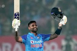 ICC T20 Player Of The 2022: ಈ ಐಸಿಸಿ ಗೌರವಕ್ಕೆ ಪಾತ್ರರಾದ ಮೊದಲ ಭಾರತೀಯ ಸೂರ್ಯಕುಮಾರ್