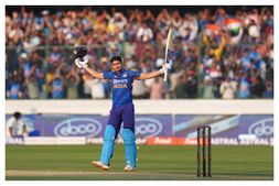 Shubman Gill Records : ಶುಬ್ಮನ್ ಗಿಲ್ ದ್ವಿಶತಕ: ನ್ಯೂಜಿಲೆಂಡ್ ವಿರುದ್ಧದ ಪಂದ್ಯದಲ್ಲಿ ಗಿಲ್ ಮುರಿದ 5 ಪ್ರಮುಖ ದಾಖಲೆಗಳು