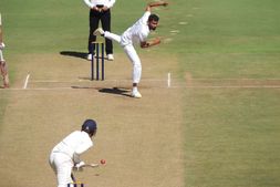 Ranji Trophy: ಕರ್ನಾಟಕ ಬೌಲಿಂಗ್ ದಾಳಿಗೆ ತತ್ತರಿಸಿದ ರಾಜಸ್ಥಾನ, ಮೊದಲ ಇನ್ನಿಂಗ್ಸ್‌ನಲ್ಲಿ 129ಕ್ಕೆ ಆಲೌಟ್