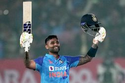 ICC T20 Ranking: ಟಿ20 ಕ್ರಿಕೆಟ್‌ನಲ್ಲಿ ಈ ಸಾಧನೆ ಮಾಡಿದ ಮೊದಲ ಭಾರತೀಯ ಸೂರ್ಯಕುಮಾರ್