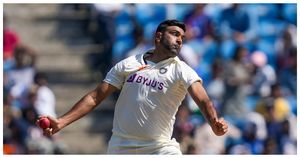 Ind vs Aus 1st Test: ಟೆಸ್ಟ್‌ನಲ್ಲಿ 450ನೇ ವಿಕೆಟ್: ಅನಿಲ್ ಕುಂಬ್ಳೆ ದಾಖಲೆ ಮುರಿದ ಆರ್ ಅಶ್ವಿನ್