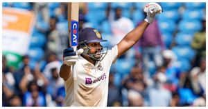 Ind vs Aus 1st Test: ಆಸ್ಟ್ರೇಲಿಯಾ ವಿರುದ್ಧ ಶತಕದ ಜೊತೆಗೆ ಐತಿಹಾಸಿಕ ದಾಖಲೆ ಬರೆದ ರೋಹಿತ್ ಶರ್ಮಾ