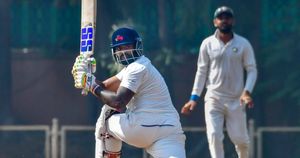 Border-Gavaskar Trophy: ಚೊಚ್ಚಲ ಟೆಸ್ಟ್ ಪಂದ್ಯಕ್ಕೆ ಬಿಗ್ ಹಿಟ್ಟರ್ ರೆಡಿ?; ದೊಡ್ಡ ಸುಳಿವು ನೀಡಿದ 'SKY'