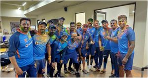 Holi Festival: ಟೀಮ್ ಇಂಡಿಯಾ ಆಟಗಾರರ ಬಣ್ಣದೋಕುಳಿ; ಸಂಭ್ರಮಿಸಿದ ಕ್ರಿಕೆಟ್ ತಾರೆಯರು