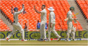 Ind vs Aus 4th Test: ಕೂತೂಹಲಕಾರಿ ಘಟ್ಟದಲ್ಲಿ ಅಹ್ಮದಾಬಾದ್ ಟೆಸ್ಟ್; 5ನೇ ದಿನದಾಟದ Live ಸ್ಕೋರ್