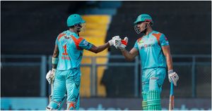 ಐಪಿಎಲ್ 2023: ಹೊಸ ಆವೃತ್ತಿಗೆ ಲಕ್ನೋ ಸೂಪರ್ ಜೈಂಟ್ಸ್ ತಂಡದ ಹೊಸ ಮಾದರಿಯ ಜರ್ಸಿ ಅನಾವರಣ