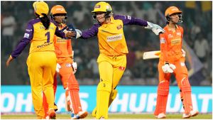 UPW Vs GG: ಗುಜರಾತ್ ಜೈಂಟ್ಸ್ ಗೆದ್ದರೆ ಆರ್​​ಸಿಬಿ ತಂಡಕ್ಕೆ ಲಾಭ: ಯುಪಿ ವಾರಿಯರ್ಸ್ ಗೆದ್ದರೆ ನೇರವಾಗಿ ಪ್ಲೇಆಫ್‌ಗೆ