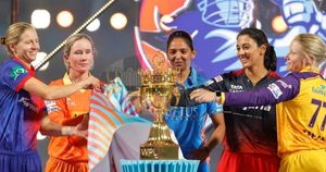 WPL 2023 Points Table : ಭಾನುವಾರದ ಅಂತ್ಯಕ್ಕೆ ಅಂಕಪಟ್ಟಿ; ಅಗ್ರಸ್ಥಾನದಲ್ಲಿ ಮುಂಬೈ; ಆರ್‌ಸಿಬಿಗೆ ಎಷ್ಟನೇ ಸ್ಥಾನ?