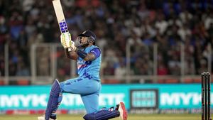 ICC T20 Ranking: ಟಿ20 ಬ್ಯಾಟಿಂಗ್ ರ್‍ಯಾಂಕಿಂಗ್‌ನಲ್ಲಿ ನಂ.1 ಸ್ಥಾನ ಬಿಟ್ಟುಕೊಡದ ಸೂರ್ಯಕುಮಾರ್ ಯಾದವ್