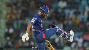 IPL 2023: ಕೆಎಲ್ ರಾಹುಲ್ ತಂಡದ ಬ್ಯಾಟಿಂಗ್‌ಗೆ ಹಿಗ್ಗಾಮುಗ್ಗ ಜಾಡಿಸಿದ ವೆಂಕಟೇಶ್ ಪ್ರಸಾದ್