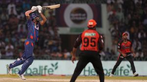 LSG vs SRH IPL 2023: ಲಕ್ನೋ ತಂಡದ ಆಲ್‌ರೌಂಡ್ ಪ್ರದರ್ಶನ; ಹೈದರಾಬಾದ್ ತಂಡಕ್ಕೆ ಸತತ 2ನೇ ಸೋಲು
