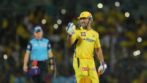RCB vs CSK: 2ನೇ ಇನ್ನಿಂಗ್ಸ್‌ನಲ್ಲಿ ಬ್ಯಾಟರ್‌ಗಳನ್ನು ಹಿಡಿಯುವುದು ಕಷ್ಟ: ಟಾಸ್ ಸೋತ ಧೋನಿ ಹೇಳಿಕೆ