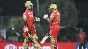 IPL 2023: ರಾಜಪಕ್ಸ, ಧವನ್ ಭರ್ಜರಿ ಬ್ಯಾಟಿಂಗ್; ಕೆಕೆಆರ್‌ಗೆ ಬೃಹತ್ ಗುರಿ ನೀಡಿದ ಪಂಜಾಬ್ ಕಿಂಗ್ಸ್
