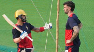 RCB vs KKR IPL 2023: ಕೆಕೆಆರ್ ವಿರುದ್ಧ ಆರ್‌ಸಿಬಿ ತಂಡದ ಒಂದು ಬದಲಾವಣೆ; ಹೇಗಿರಲಿದೆ ಆಡುವ 11ರ ಬಳಗ?