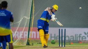 IPL 2023: ಓರ್ವನಿಗೆ 16.75 ಕೋಟಿ, ಮತ್ತೊಬ್ಬನಿಗೆ 13.25 ಕೋಟಿ: ಆದರೆ ಆದರೂ ಬೆಂಚ್ ಬಿಸಿ ಮಾಡುತ್ತಿದ್ದಾರೆ 3 ಸ್ಟಾರ್‌ಗಳು!
