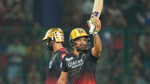 DC vs rcb: ಸೋತರೂ ಮಿಂಚಿದ ಮಹಿಪಾಲ್ ಲೋಮ್ರೋರ್: ವಿಶೇಷ ಪ್ರದರ್ಶನದ ಬಗ್ಗೆ ಹೇಳಿದ್ದಿಷ್ಟು!