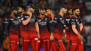 IPL 2023: ಪ್ಲೇಆಫ್ ಹಾದಿ ಕಠಿಣಗೊಳಿಸಿದ RCB: ಕೊನೆಯ 4 ಪಂದ್ಯಗಳಲ್ಲಿ ಫಾಫ್ ಪಡೆಗೆ ಇರುವ ಸವಾಲು ಹೇಗಿದೆ?