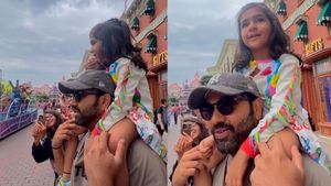 Rohit Sharma: ಡಿಸ್ನಿಲ್ಯಾಂಡ್‌ನಲ್ಲಿ ಕುಟುಂಬದೊಂದಿಗೆ ಮೋಜು-ಮಸ್ತಿ ಮಾಡುತ್ತಿರುವ ರೋಹಿತ್ ಶರ್ಮಾ