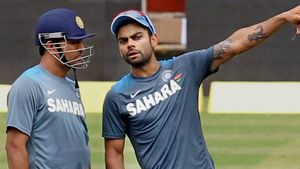 Virat Kohli Career: ಧೋನಿ, ಸೆಹ್ವಾಗ್ ಸೇರಿ ವಿರಾಟ್ ಕೊಹ್ಲಿಯ ಟೆಸ್ಟ್ ವೃತ್ತಿಜೀವನ ಉಳಿಸಿದ್ದು ಹೇಗೆ?