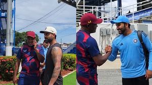 IND vs WI: 2ನೇ ಟೆಸ್ಟ್ ಪಂದ್ಯಕ್ಕೂ ಮುನ್ನ ವೆಸ್ಟ್ ಇಂಡೀಸ್ ದಿಗ್ಗಜನನ್ನು ಭೇಟಿ ಮಾಡಿದ ಟೀಂ ಇಂಡಿಯಾ