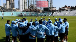 IND vs WI: ವಿಂಡೀಸ್ ವಿರುದ್ಧ ಟೆಸ್ಟ್ ಸರಣಿಗಾಗಿ ಅಭ್ಯಾಸ ಆರಂಭಿಸಿದ ಟೀಂ ಇಂಡಿಯಾ; ಕೊಹ್ಲಿ ಯಾವಾಗ ಸೇರೋದು?