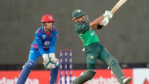 Asia Cup 2023: ನೇಪಾಳ ವಿರುದ್ಧ ಭರ್ಜರಿ ಶತಕ; ಲಾರಾ, ವಾರ್ನರ್ ದಾಖಲೆ ಸರಿಗಟ್ಟಿದ ಬಾಬರ್ ಅಜಂ!