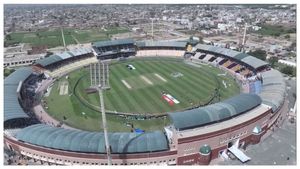 ಹೌಸ್‌ಫುಲ್ ಕುರ್ಚಿಗಳು!: ಏಷ್ಯಾಕಪ್ ಆತಿಥ್ಯಕ್ಕೆ ಬಡಿದಾಡಿದ್ದ ಪಾಕಿಸ್ತಾನಕ್ಕೆ ಆರಂಭದಲ್ಲೇ ಅವಮಾನ!