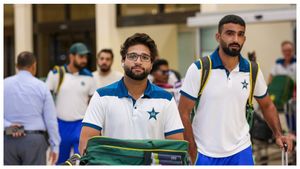 Asia cup 2023: ಭಾರತವನ್ನು ಎದುರಿಸಲು ಶ್ರೀಲಂಕಾಗೆ ಬಂದಿಳಿದ ಪಾಕಿಸ್ತಾನ ತಂಡ