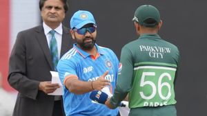 Asia Cup 2023 Super 4: ಭಾರತ vs ಪಾಕಿಸ್ತಾನ ಹೈ-ವೋಲ್ಟೇಜ್ ಪಂದ್ಯದ ಟಾಸ್ ವರದಿ, ಆಡುವ 11ರ ಬಳಗ