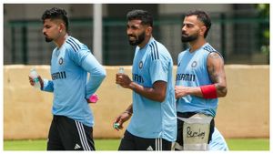 Jasprit Bumrah: ಇದ್ದಕ್ಕಿದ್ದಂತೇ ಭಾರತ ತಂಡ ತೊರೆದು ಮುಂಬೈಗೆ ಪ್ರಯಾಣಿಸಿದ ಬೂಮ್ರಾ: ಕಾರಣವೇನು?