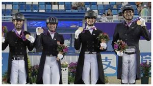 Asian Games: ಕುದುರೆ ಸವಾರಿಯಲ್ಲಿ 41 ವರ್ಷಗಳ ಬಳಿಕ ಚಿನ್ನದ ಪದಕ ಗೆದ್ದ ಭಾರತ