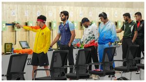 ಏಷ್ಯನ್ ಗೇಮ್ಸ್: ಶೂಟಿಂಗ್‌ನಲ್ಲಿ ಮತ್ತೊಂದು ಚಿನ್ನ: 10.ಮೀ ಏರ್ ಪಿಸ್ತೂಲ್‌ನಲ್ಲಿ ಬಂಗಾರ ಗೆದ್ದ ಭಾರತೀಯ ತಂಡ