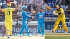 IND vs AUS 3rd ODI: ವಾರ್ನರ್, ಮಾರ್ಷ್, ಸ್ಮಿತ್ ಸ್ಫೋಟಕ ಬ್ಯಾಟಿಂಗ್; ಭಾರತಕ್ಕೆ ಬೃಹತ್ ಗುರಿ ನೀಡಿದ ಆಸೀಸ್