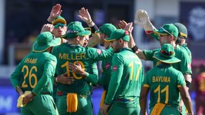 AUS vs SA: ಮಾರ್ಕೊ ಜಾನ್ಸೆನ್ ದಾಳಿಗೆ ಆಸ್ಟ್ರೇಲಿಯಾ ಧೂಳಿಪಟ; ಜಿದ್ದಿಗೆ ಬಿದ್ದು ಸರಣಿ ಗೆದ್ದ ದಕ್ಷಿಣ ಆಫ್ರಿಕಾ