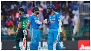 Ind vs Pak: ಪಾಕ್ ವಿರುದ್ಧ ಮತ್ತೆ ಕೊಹ್ಲಿ ಕಿಂಗ್: ಕನ್ನಡಿಗೆ ರಾಹುಲ್‌ ಅಬ್ಬರಕ್ಕೆ ಬೆರಗಾದ ಬಾಬರ್ ಪಡೆ