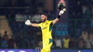 ಸ್ಪೋಟಕ ಶತಕದ ನಂತರ ಗ್ಲೆನ್ ಮ್ಯಾಕ್ಸ್‌ವೆಲ್ ಹೇಳಿದ್ದೇ ಬೇರೆ