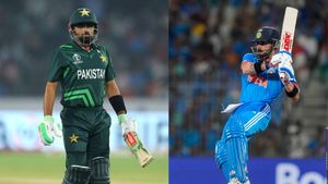 Babar Azam: ಬಾಬರ್ ಅಜಂ ಎಂದಿಗೂ ವಿರಾಟ್ ಕೊಹ್ಲಿ ಮಟ್ಟವನ್ನು ತಲುಪಲ್ಲ ಎಂದ ಅಭಿಮಾನಿಗಳು